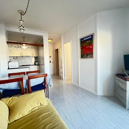 A Frente Del Canal Con Terraza Apartamento Empuriabrava