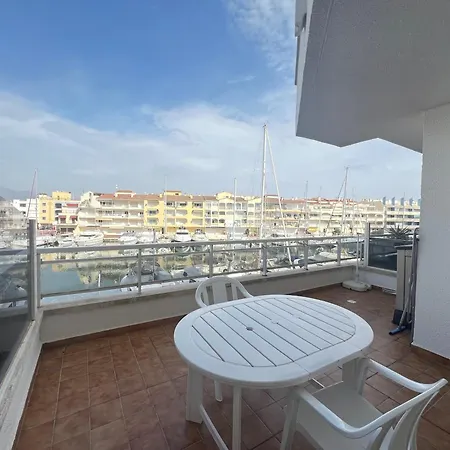 A Frente Del Canal Con Terraza Lägenhet *